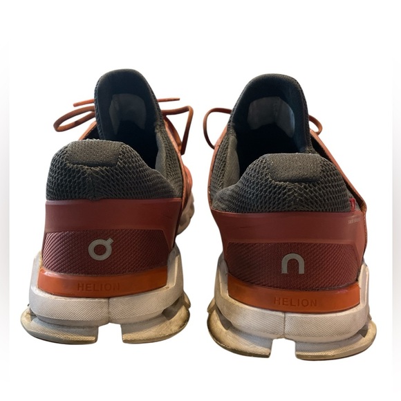 ON Cloudswift 'Rust Rock - Picture 4 of 4